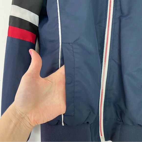 Members Only Jacket Mens Size Medium Full Zip Up Windbreaker Logo Back Retro - Picture 10 of 16